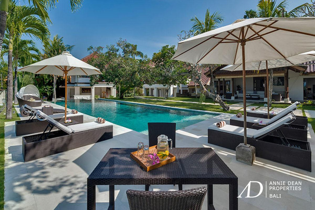 FREEHOLD | MAGNIFICENT 8-BEDROOM VILLA ESTATE IN PERERENAN