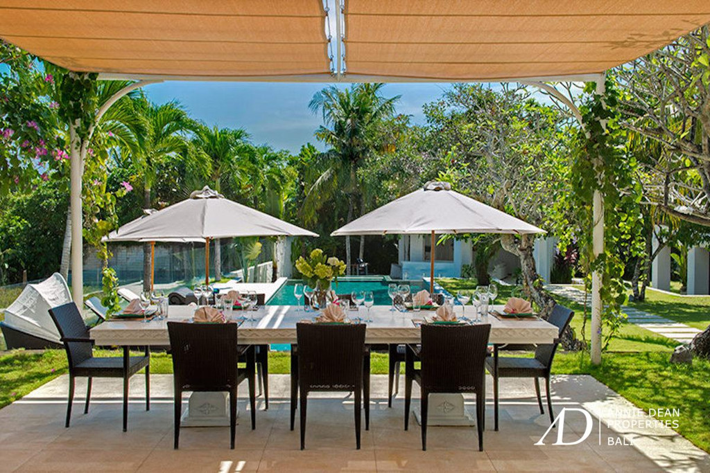FREEHOLD | MAGNIFICENT 8-BEDROOM VILLA ESTATE IN PERERENAN