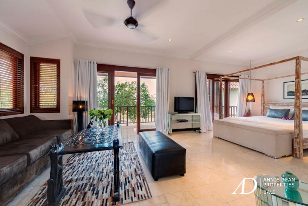 FREEHOLD | MAGNIFICENT 8-BEDROOM ESTATE | PERERENAN