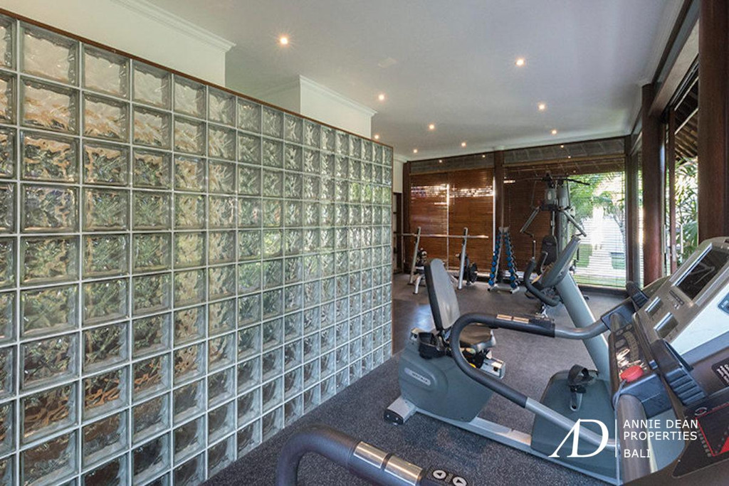 FREEHOLD | MAGNIFICENT 8-BEDROOM ESTATE | PERERENAN