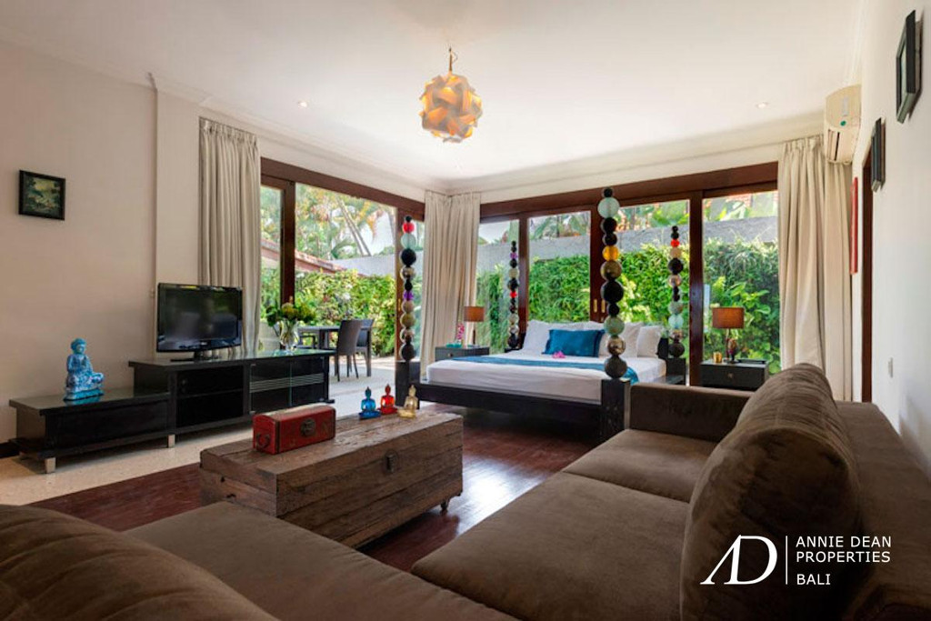 FREEHOLD | MAGNIFICENT 8-BEDROOM ESTATE | PERERENAN