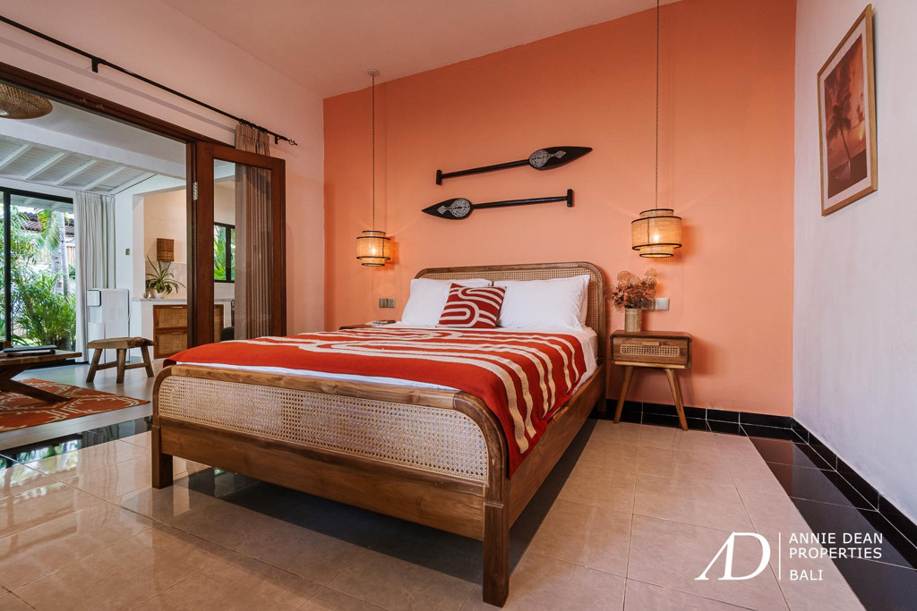 YEARLY RENTAL | TROPICAL 2-BEDROOM VILLA | NELAYAN, CANGGU