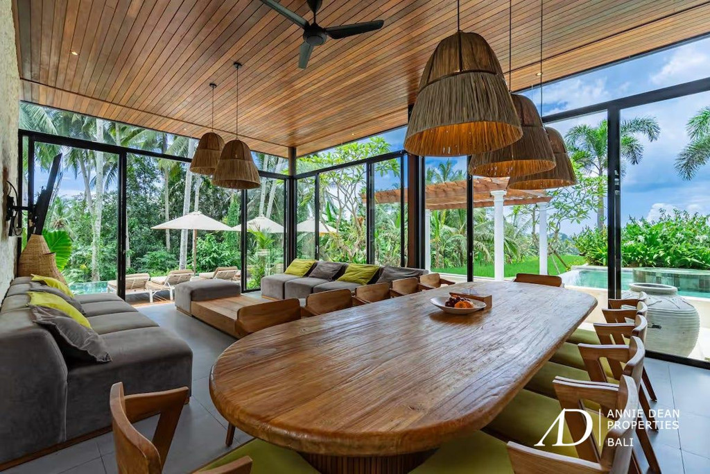 LEASEHOLD | LUXURY VILLA WITH RICE FIELD & FOREST VIEWS - UBUD
