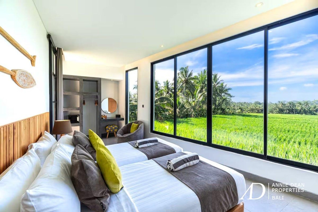 LEASEHOLD | LUXURY VILLA WITH RICE FIELD & FOREST VIEWS - UBUD