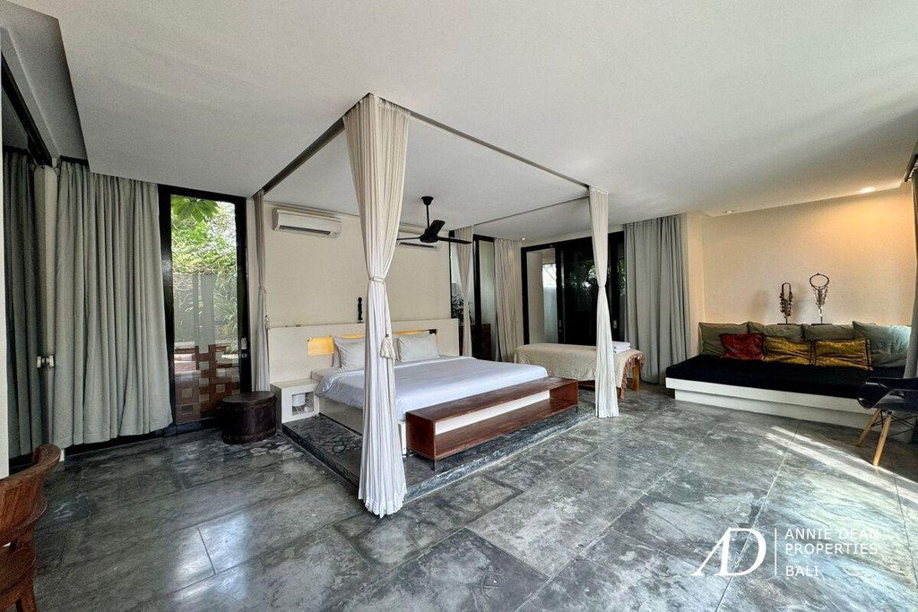 YEARLY RENTAL | 5-BEDROOM VILLA | BATU BELIG - BERAWA