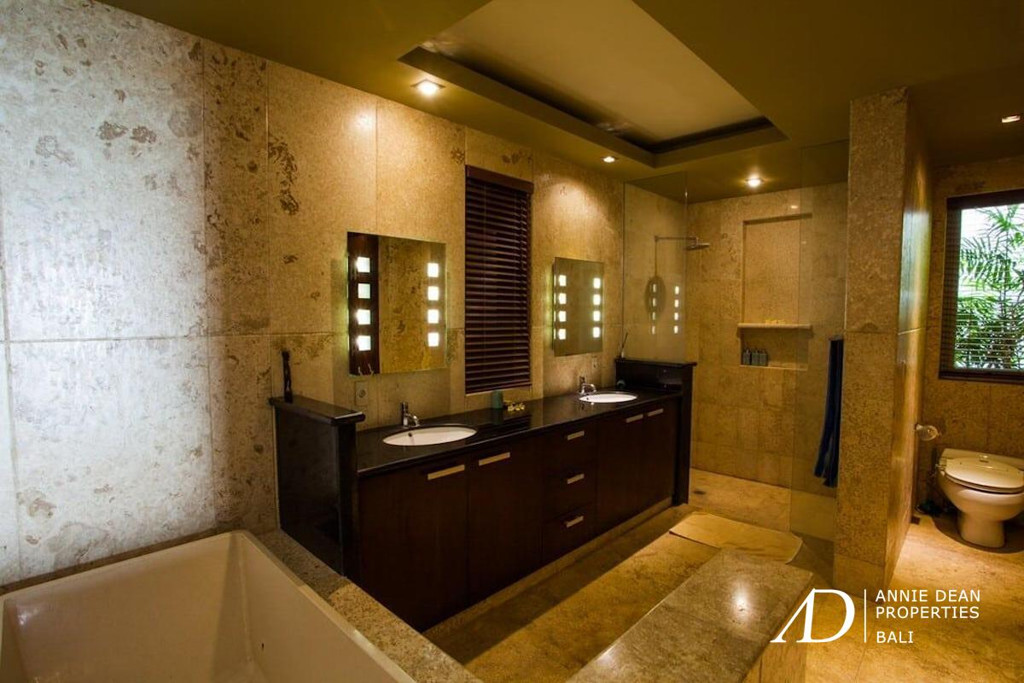 FREEHOLD | CLIFF FRONT LUXURY ESTATE | PADANG PADANG