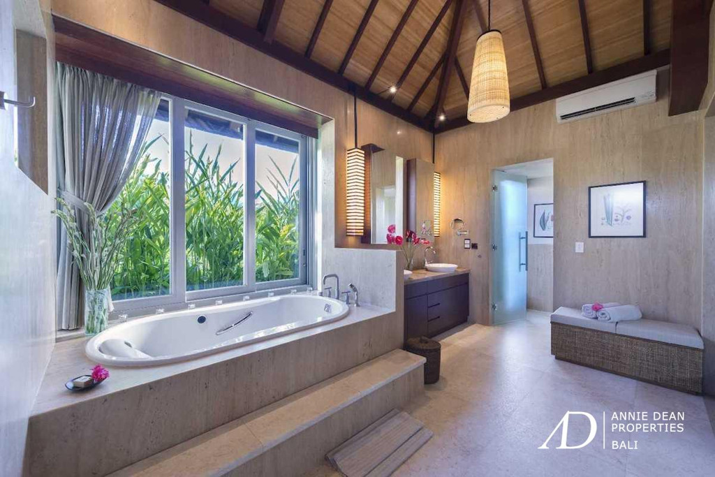 FREEHOLD | CLIFF FRONT LUXURY ESTATE | PADANG PADANG