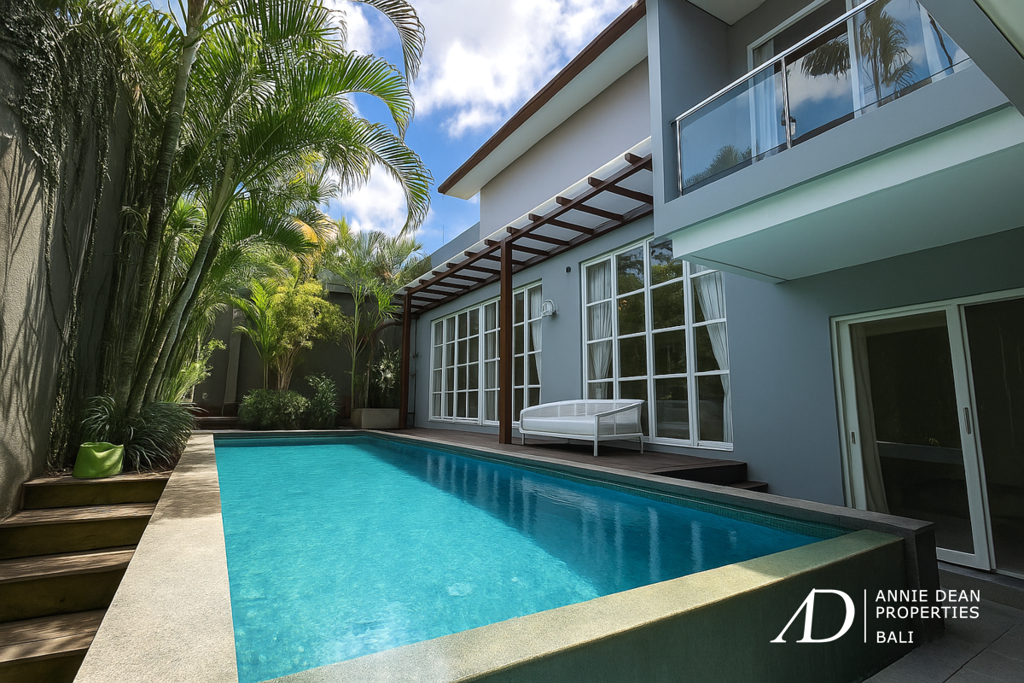 FREEHOLD | DESIGNER LOFT-STYLE VILLA WITH TROPICAL GARDEN IN UMALAS
