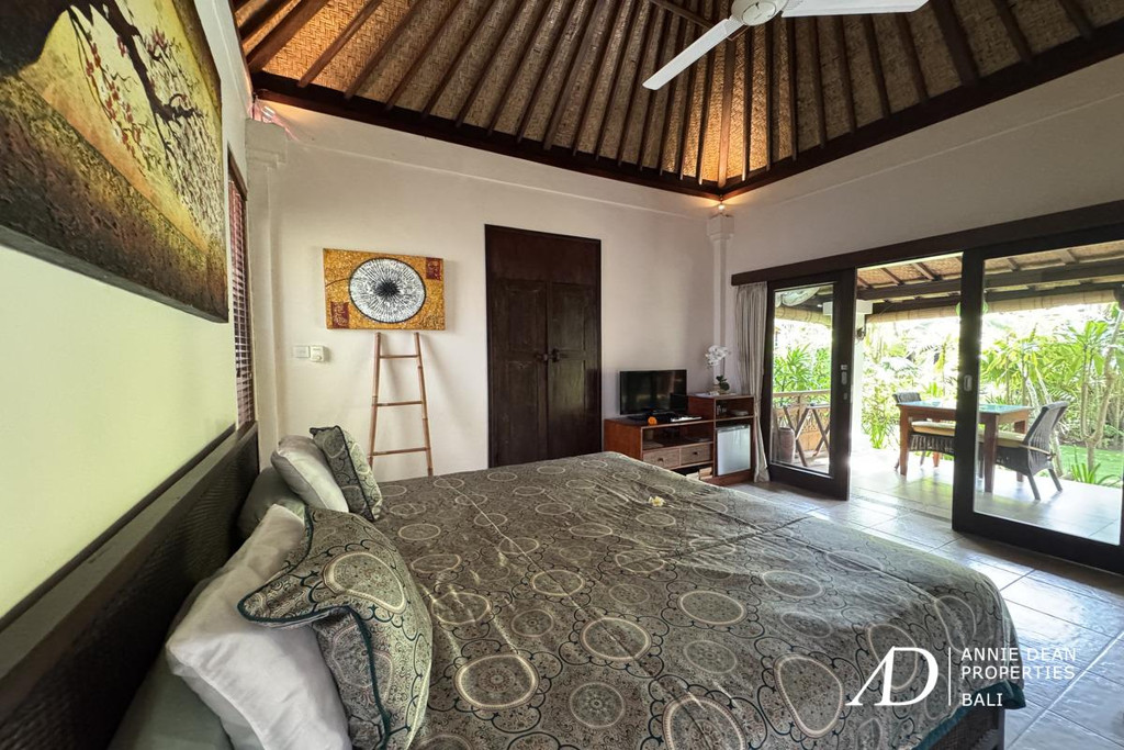 FREEHOLD | LEASEHOLD UNTIL 2045 | BEACHSIDE HOMESTAY IN SANUR