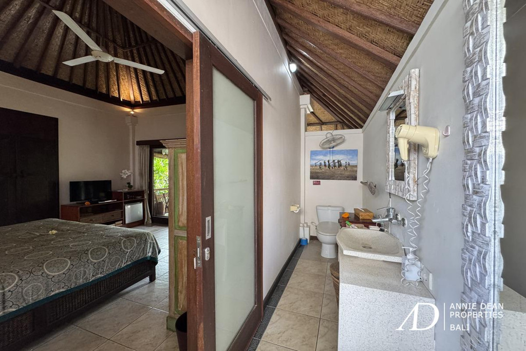 FREEHOLD | LEASEHOLD UNTIL 2045 | BEACHSIDE HOMESTAY IN SANUR