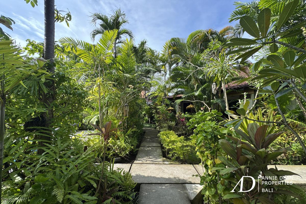 FREEHOLD | LEASEHOLD UNTIL 2045 | BEACHSIDE HOMESTAY IN SANUR