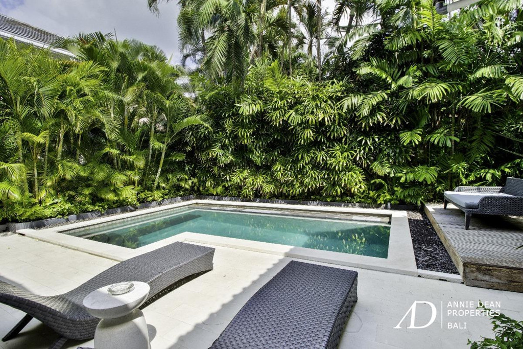 FREEHOLD | MODERN 3-BEDROOM VILLA IN CENTRAL SEMINYAK