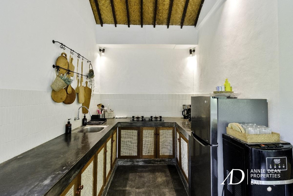 FREEHOLD | MODERN 3-BEDROOM VILLA IN CENTRAL SEMINYAK