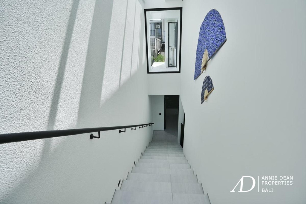 FREEHOLD | BRAND-NEW 3-BEDROOM VILLA IN CANGGU - TUMBAK BAYUH