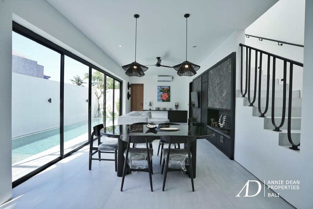 FREEHOLD | BRAND-NEW 3-BEDROOM VILLA IN CANGGU - TUMBAK BAYUH