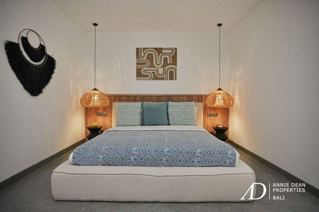 LEASEHOLD | 4-BEDROOM MODERN LUXURY VILLA IN UMALAS-BUMBAK