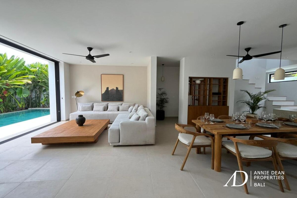 LEASEHOLD UNTIL 2053 | FULLY FURNISHED 3-BEDROOM VILLAS IN PRIME CANGGU