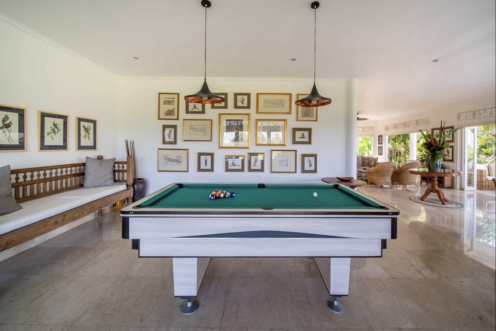 FREEHOLD | COLONIAL-STYLE VILLA WITH JUNGLE AND RICE FIELD VIEWS - UBUD TEGALLALANG