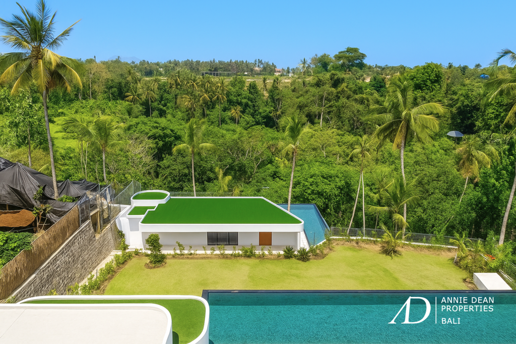 LEASEHOLD | MODERN ARCHITECTURAL VILLA WITH PANORAMIC RICE FIELD VIEWS - UBUD
