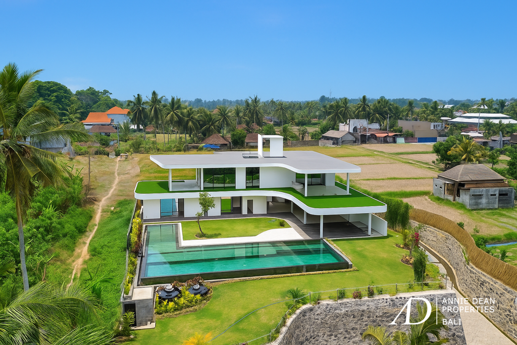LEASEHOLD | MODERN ARCHITECTURAL VILLA WITH PANORAMIC RICE FIELD VIEWS - UBUD