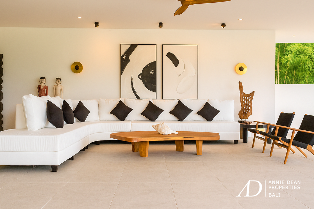 LEASEHOLD | MODERN ARCHITECTURAL VILLA WITH PANORAMIC RICE FIELD VIEWS - UBUD