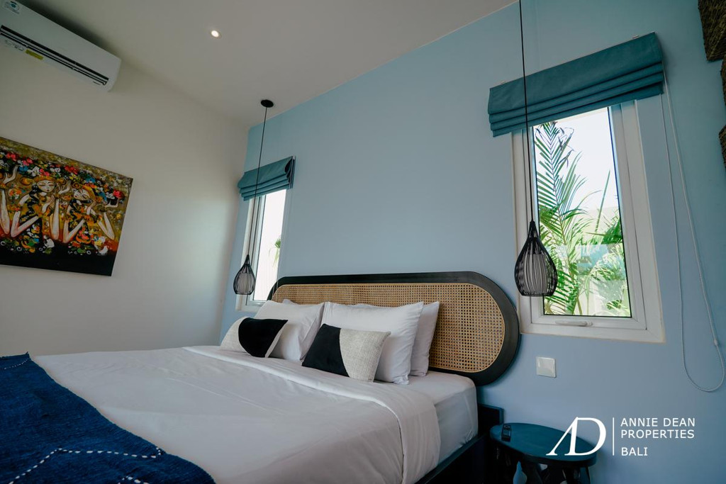 LEASEHOLD | 2-BEDROOM VILLA WITH RICE FIELD VIEWS IN CEMAGI