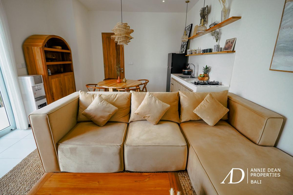 LEASEHOLD | 2-BEDROOM VILLA WITH RICE FIELD VIEWS IN CEMAGI