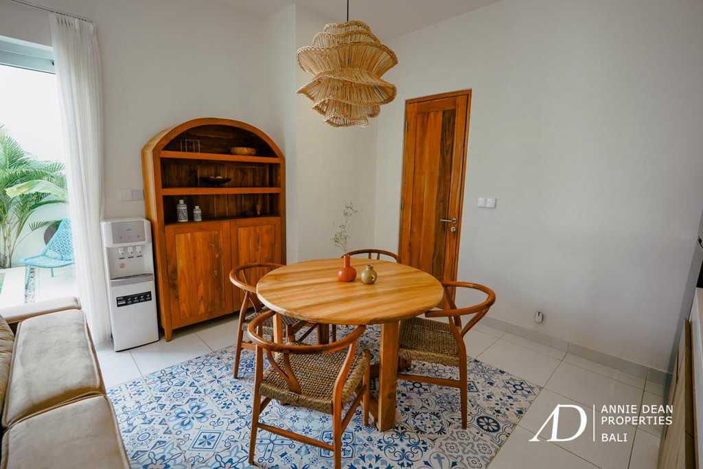LEASEHOLD | 2-BEDROOM VILLA WITH RICE FIELD VIEWS IN CEMAGI