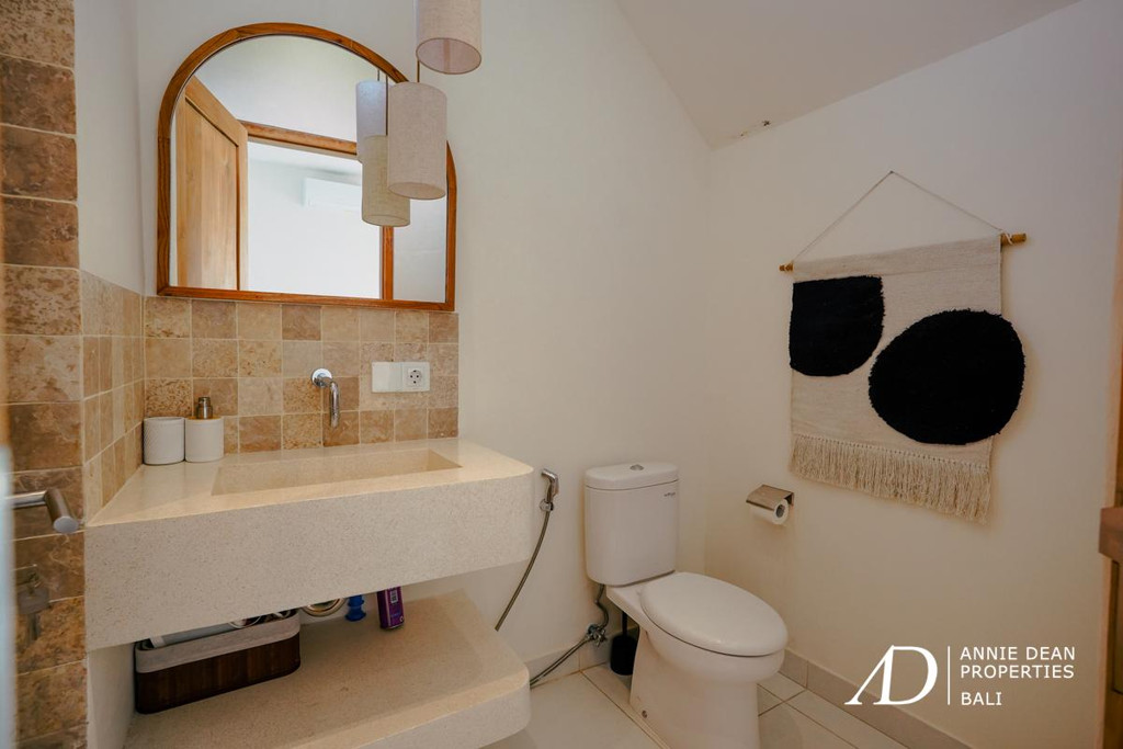 LEASEHOLD | 2-BEDROOM VILLA WITH RICE FIELD VIEWS IN CEMAGI