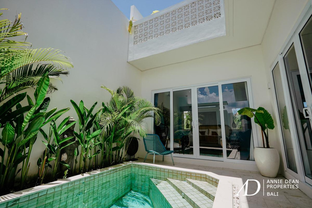 LEASEHOLD | 2-BEDROOM VILLA WITH RICE FIELD VIEWS IN CEMAGI
