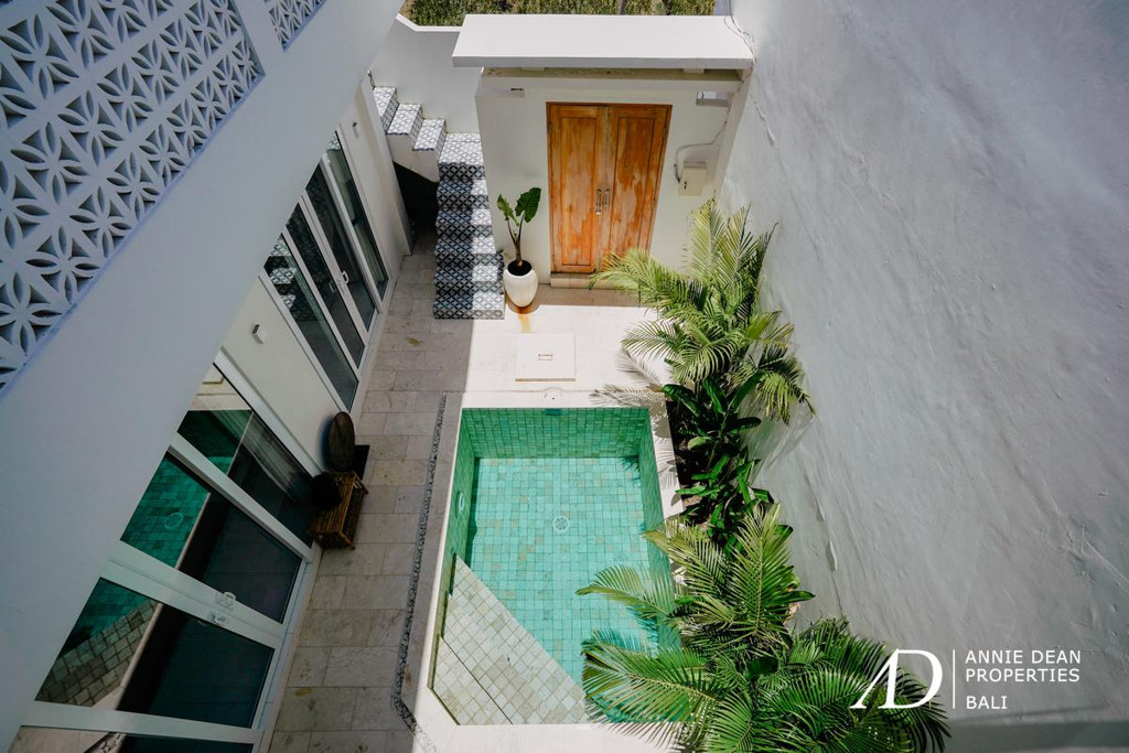 LEASEHOLD | 2-BEDROOM VILLA WITH RICE FIELD VIEWS IN CEMAGI