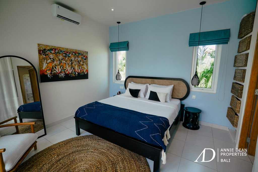 LEASEHOLD | 2-BEDROOM VILLA WITH RICE FIELD VIEWS IN CEMAGI