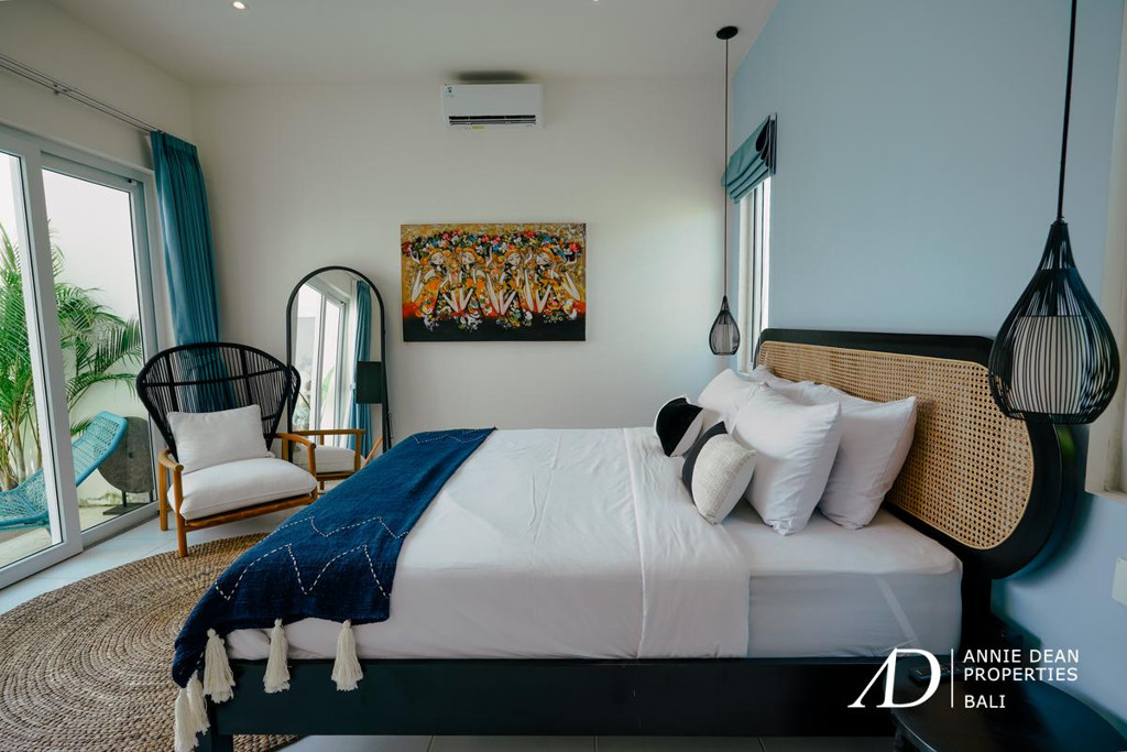 LEASEHOLD | 2-BEDROOM VILLA WITH RICE FIELD VIEWS IN CEMAGI