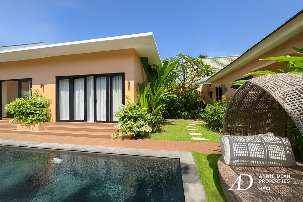  LEASEHOLD | 3-BEDROOM BEACHSIDE VILLA IN SANUR