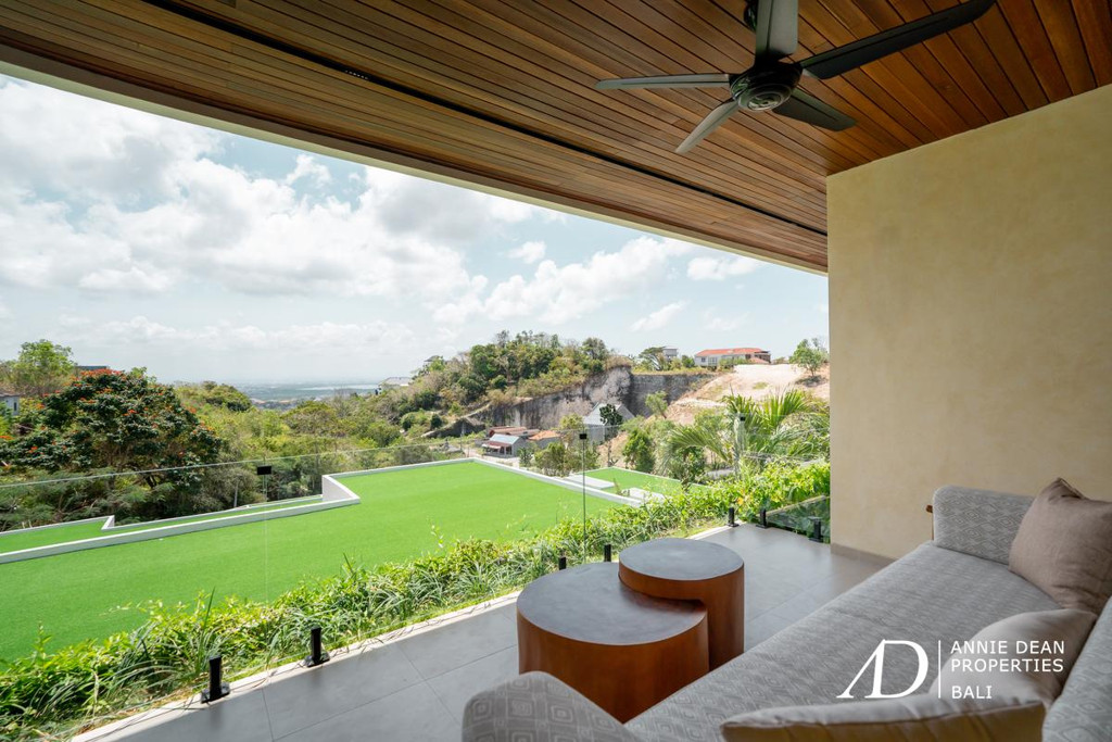 FREEHOLD | 1 & 2 BEDROOM MODERN VILLAS IN GOA GONG, JIMBARAN