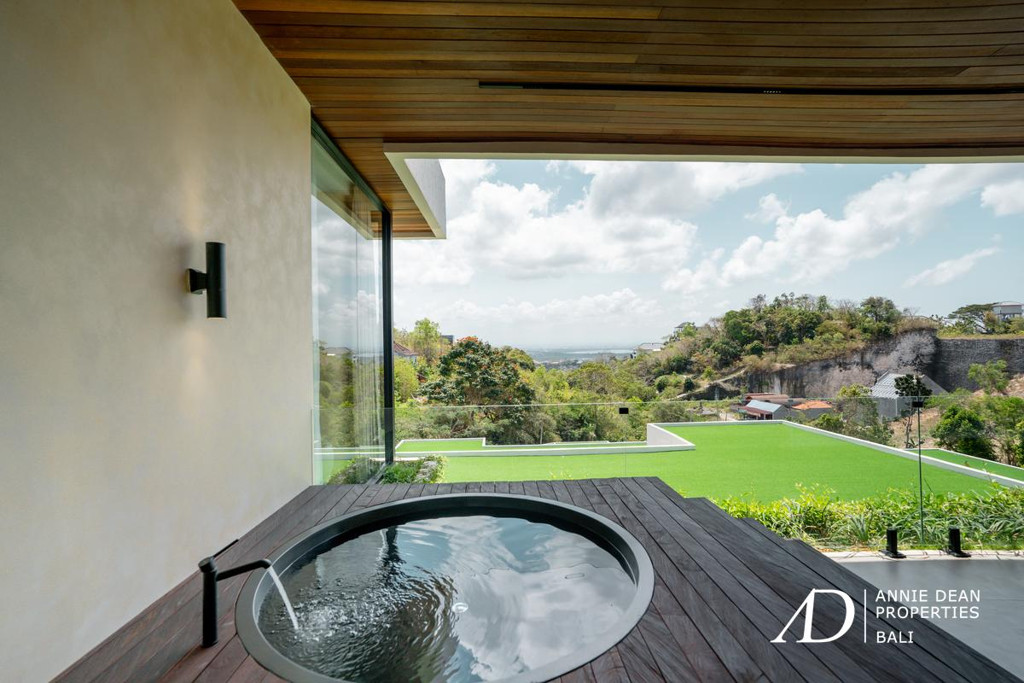 FREEHOLD | 1 & 2 BEDROOM MODERN VILLAS IN GOA GONG, JIMBARAN