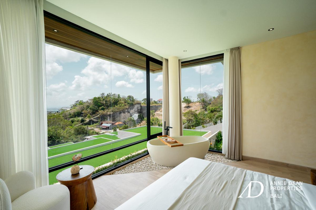 FREEHOLD | 1 & 2 BEDROOM MODERN VILLAS IN GOA GONG, JIMBARAN