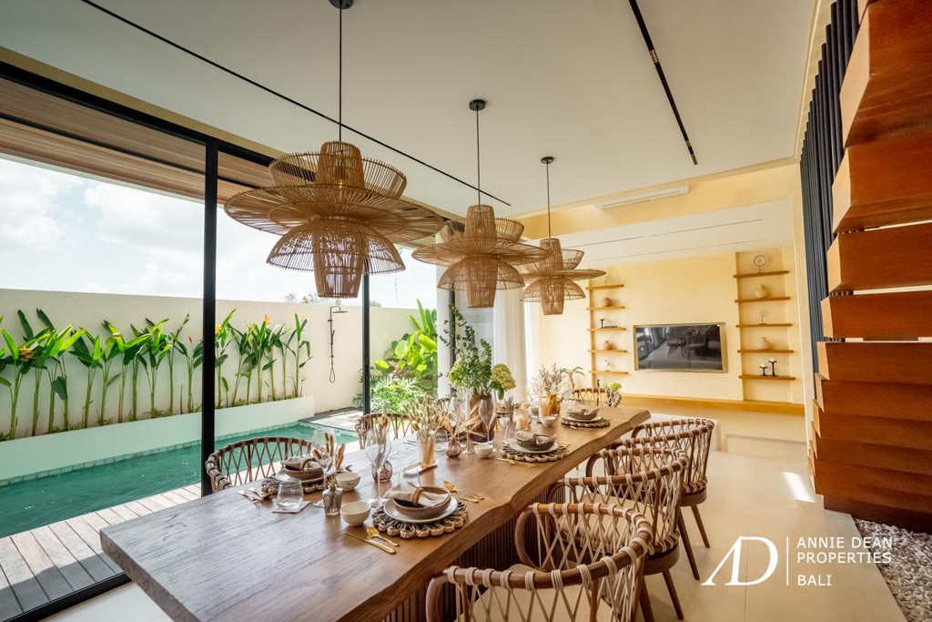 FREEHOLD | 1 & 2 BEDROOM MODERN VILLAS IN GOA GONG, JIMBARAN