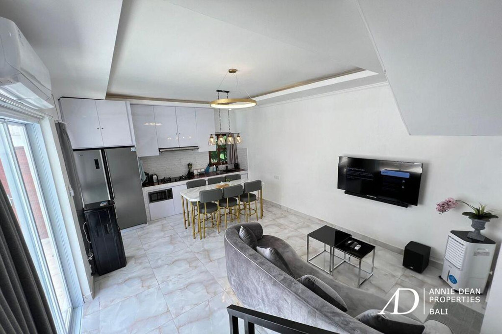 FREEHOLD | MODERN 3-BEDROOM VILLA IN KEROBOKAN NEAR CANGGU