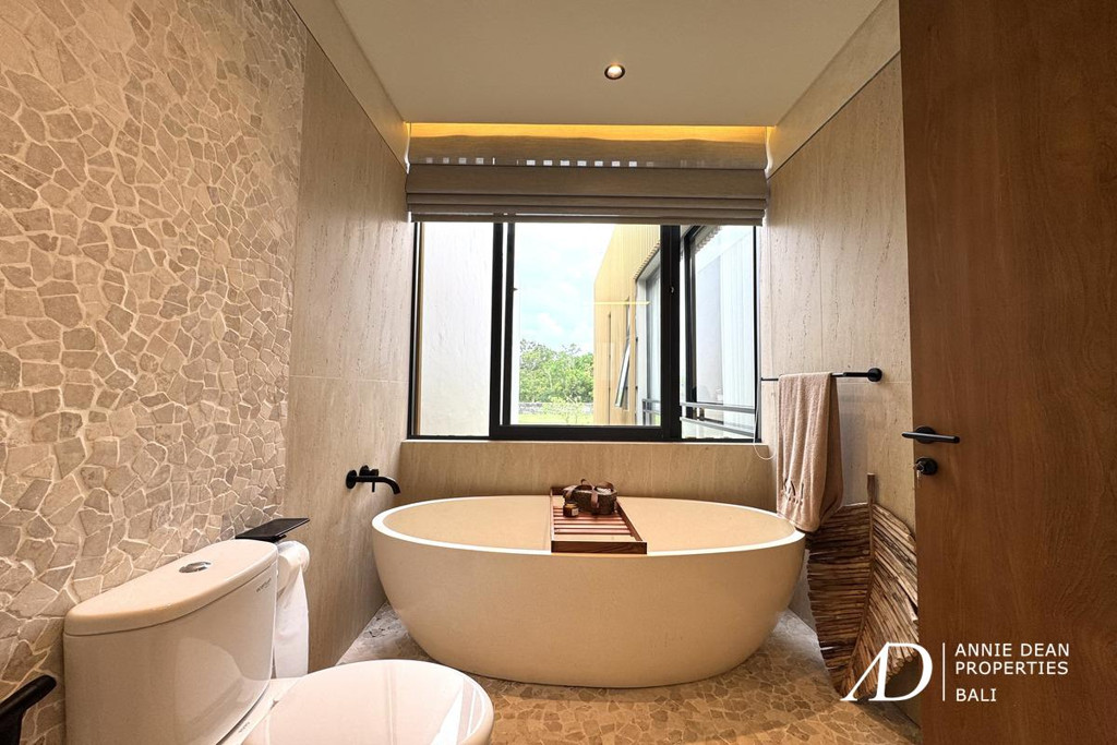 FREEHOLD | BRAND-NEW VILLA IN JIMBARAN BEACHSIDE