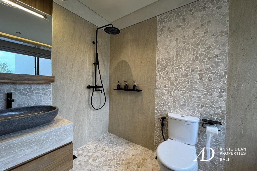 FREEHOLD | BRAND-NEW VILLA IN JIMBARAN BEACHSIDE