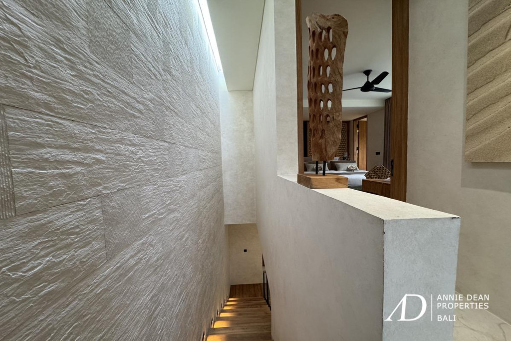 FREEHOLD | BRAND-NEW VILLA IN JIMBARAN BEACHSIDE