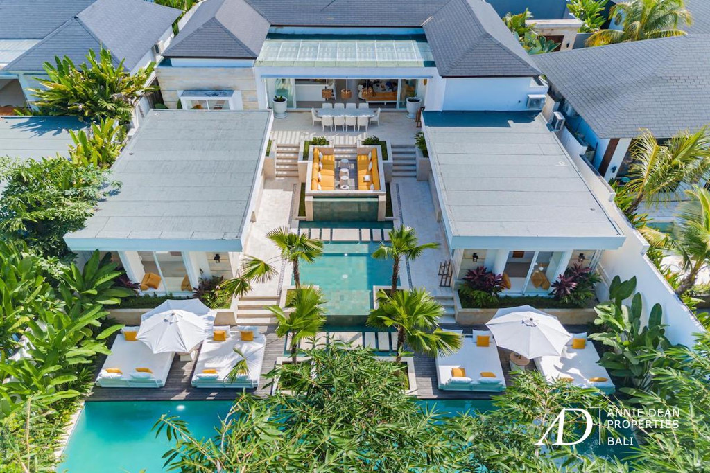 LEASEHOLD | CONTEMPORARY 5-BED LUXURY VILLA IN UBUD