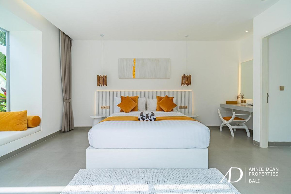 LEASEHOLD | CONTEMPORARY 5-BED LUXURY VILLA IN UBUD