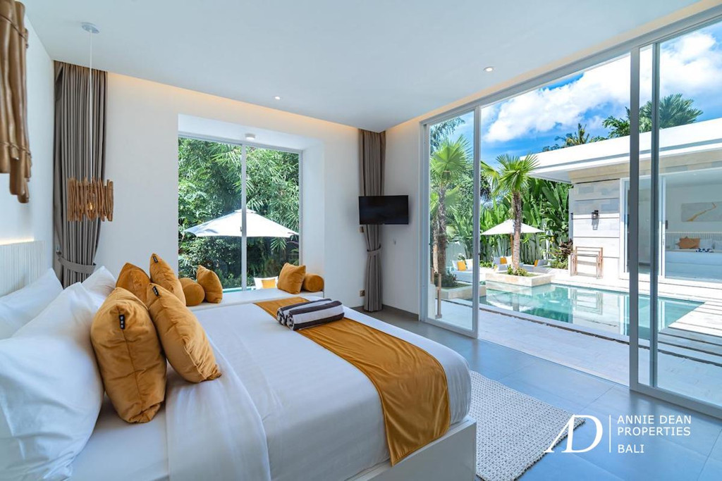 LEASEHOLD | CONTEMPORARY 5-BED LUXURY VILLA IN UBUD