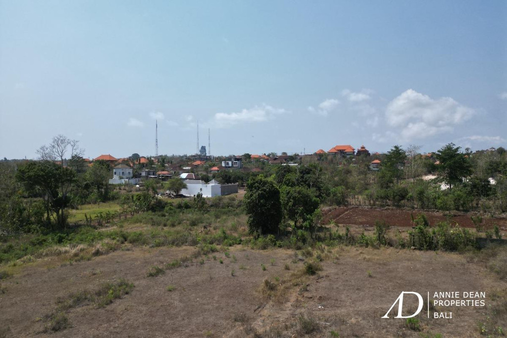 FREEHOLD | LAND NEAR PANDAWA BEACH - 97 ARE (9,700 SQM)