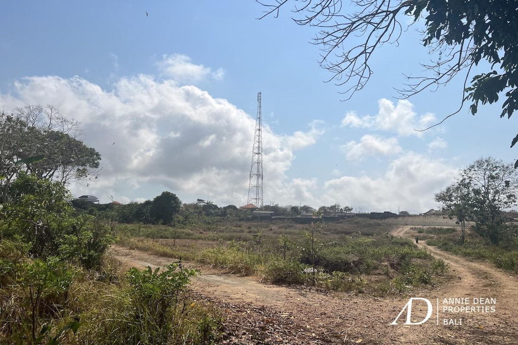 FREEHOLD | LAND NEAR PANDAWA BEACH - 97 ARE (9,700 SQM)
