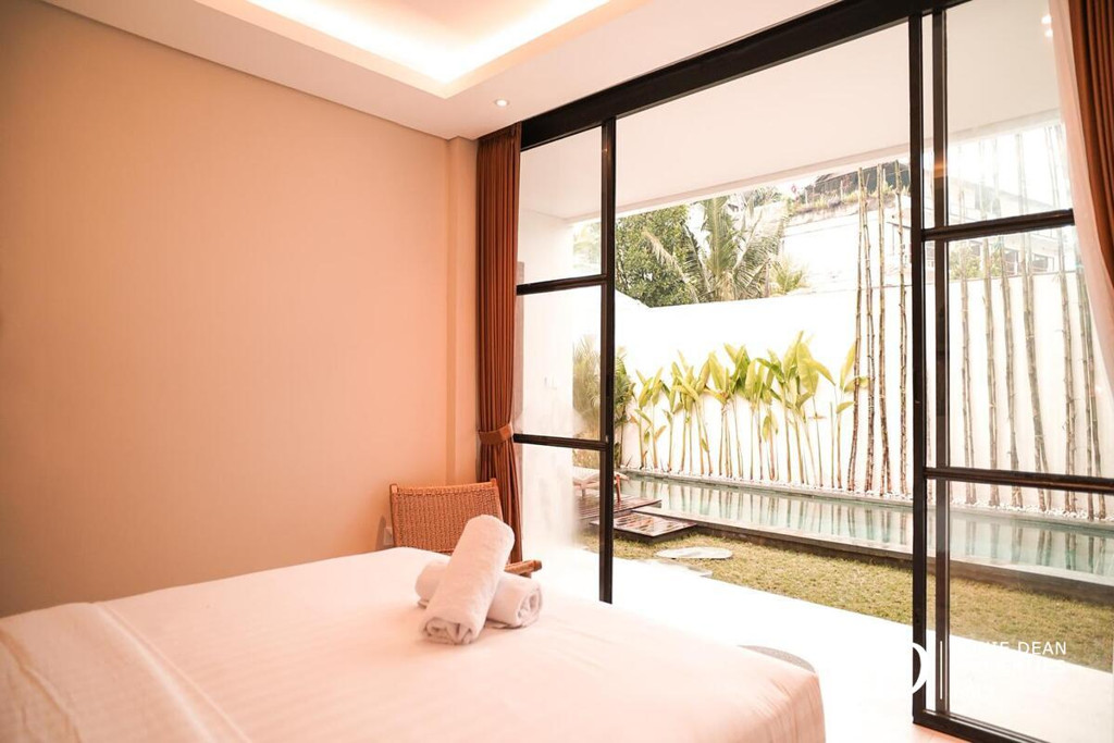 LEASEHOLD | BRAND NEW COMPLEX OF 3 VILLAS IN KAYU TULANG, CANGGU