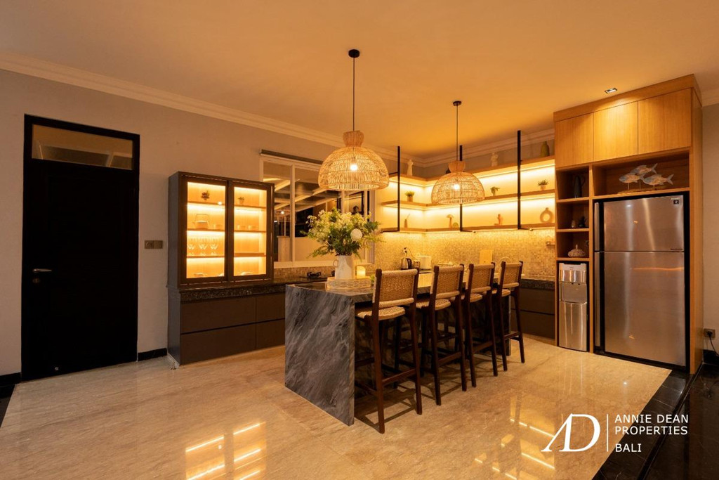 FREEHOLD | MODERN 4-BEDROOM VILLA IN JIMBARAN