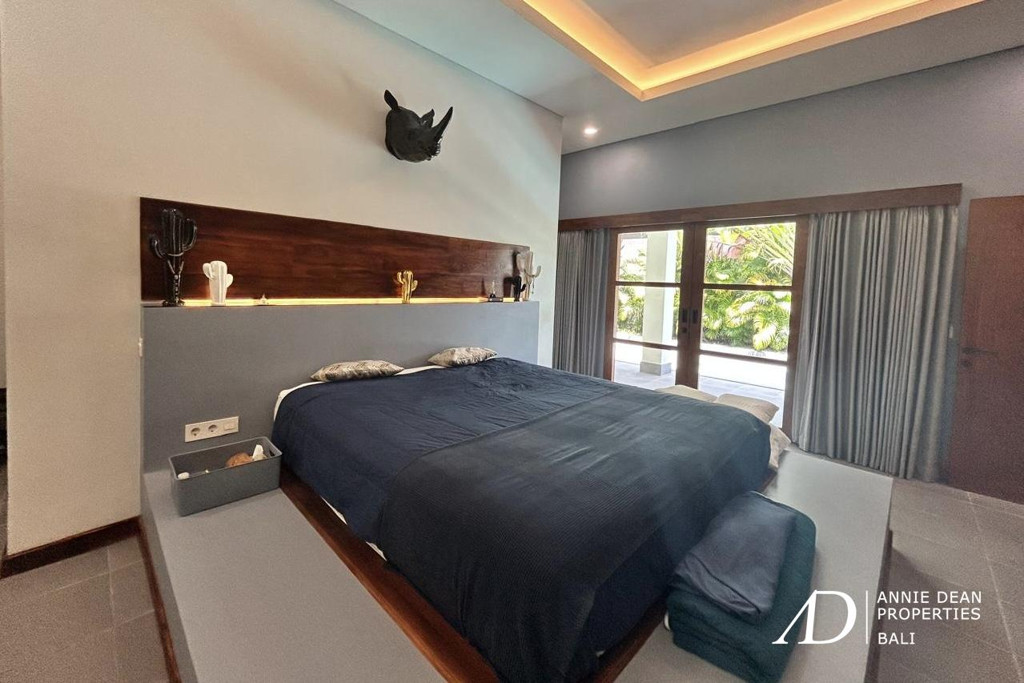 LEASEHOLD | MODERN TROPICAL VILLA IN TOYANING UNGASAN 